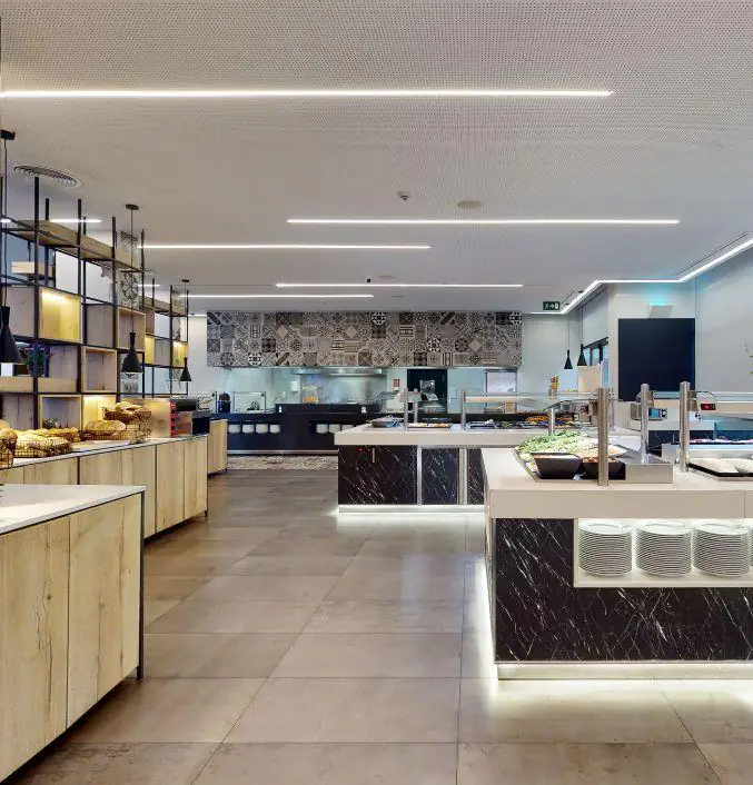 Buffet dell’Hotel Cap Negret